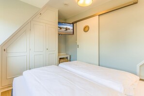 Imagen sin descripción, 2 de 32, botón