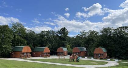Rustic Sleeping Cabin #15 sleeps up to 12 guests. Cabin with no water.