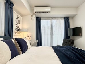 1 bedroom, desk, Internet, bed sheets - RC9AA20_702 / Chuo-ku Tokyo (Chuo-ku)