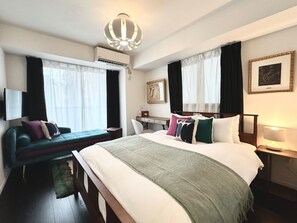 1 غرفة نوم وخدمة الإنترنت وملاءات أسرّة