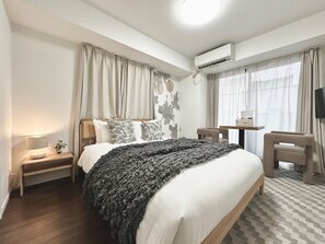 1 chambre, bureau, accĂšs Internet, draps fournis