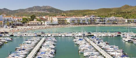 Marina