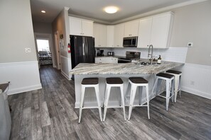 Private kitchen - The Aqua House - 100 Steps From Garden City Beach (Garden City Beach)