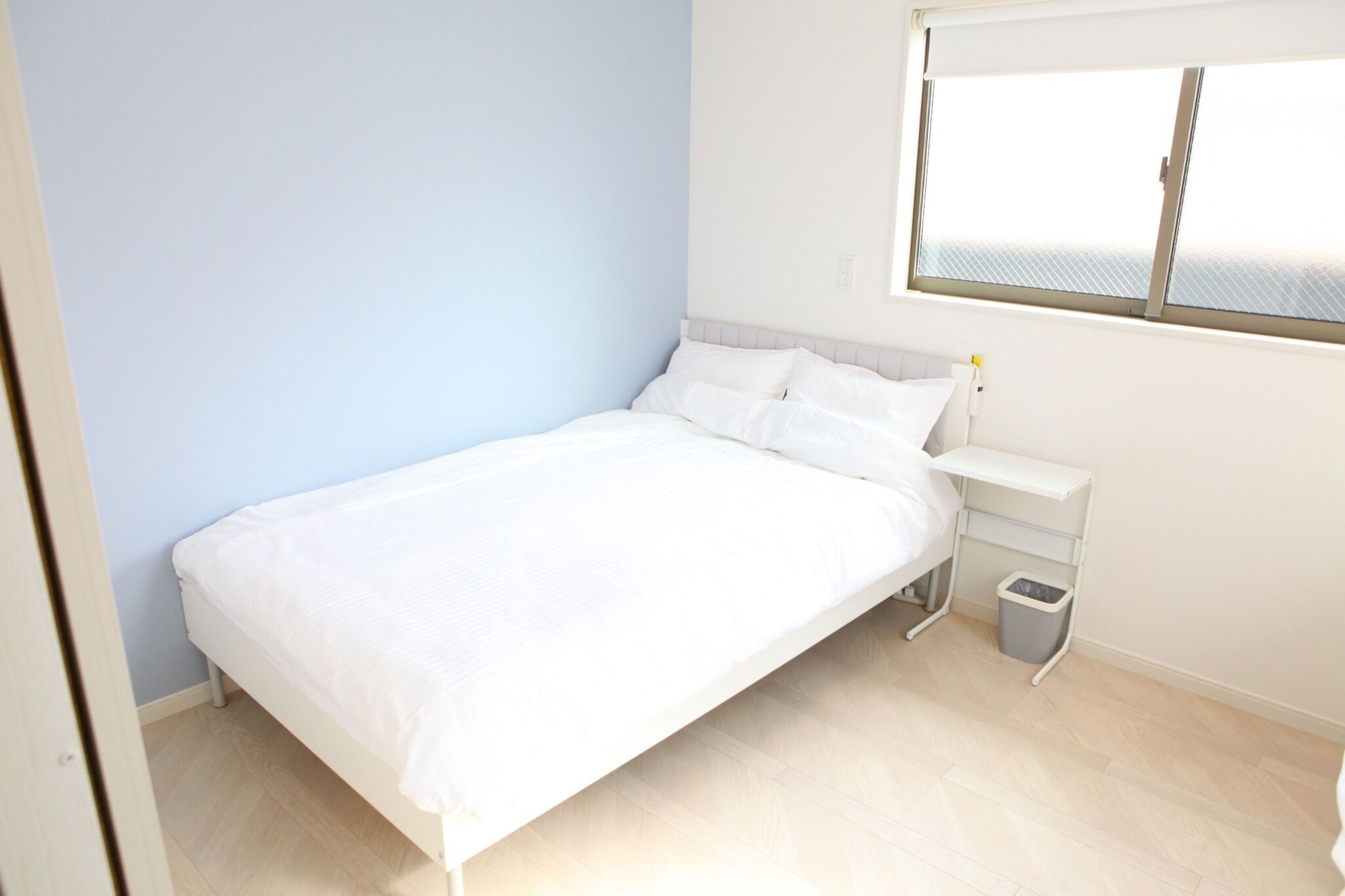 2 室のベッドルーム、デスク、アイロン / アイロン台、WiFi (無料)