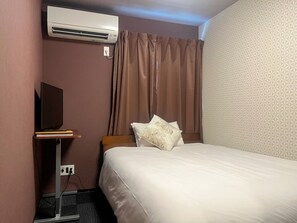1 habitación, escritorio, wifi gratis y ropa de cama 