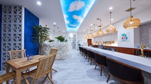 Bar (on property) - Executive Plus vs | For medium to longterm st / Atsugi Kanagawa (Atsugi)