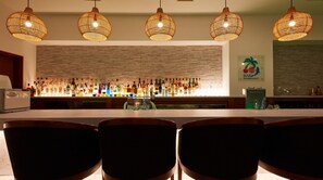 Bar (on property) - Executive Plus vs | For medium to longterm st / Atsugi Kanagawa (Atsugi)