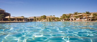 1 BR Worldmark Indio Resort with LAZY RIVER. 10 minutes to Coachella!