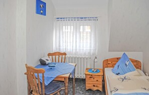2 dormitoris, un bressol de viatge, wifi gratuïta i roba de llit