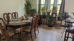 Dining - Cozy 3 bedroom corner townhouse  (Raleigh)