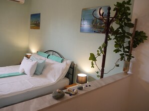 1 bedroom, iron/ironing board, free WiFi, bed sheets - Apartment 'Helios Rhodos 2' with Private Terrace, Wi-Fi and Air Conditioning (Rhodos)