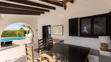 Restauration extérieure