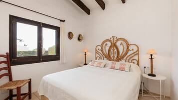 3 chambres, fer et planche Ă repasser, Wi-Fi gratuit, draps fournis