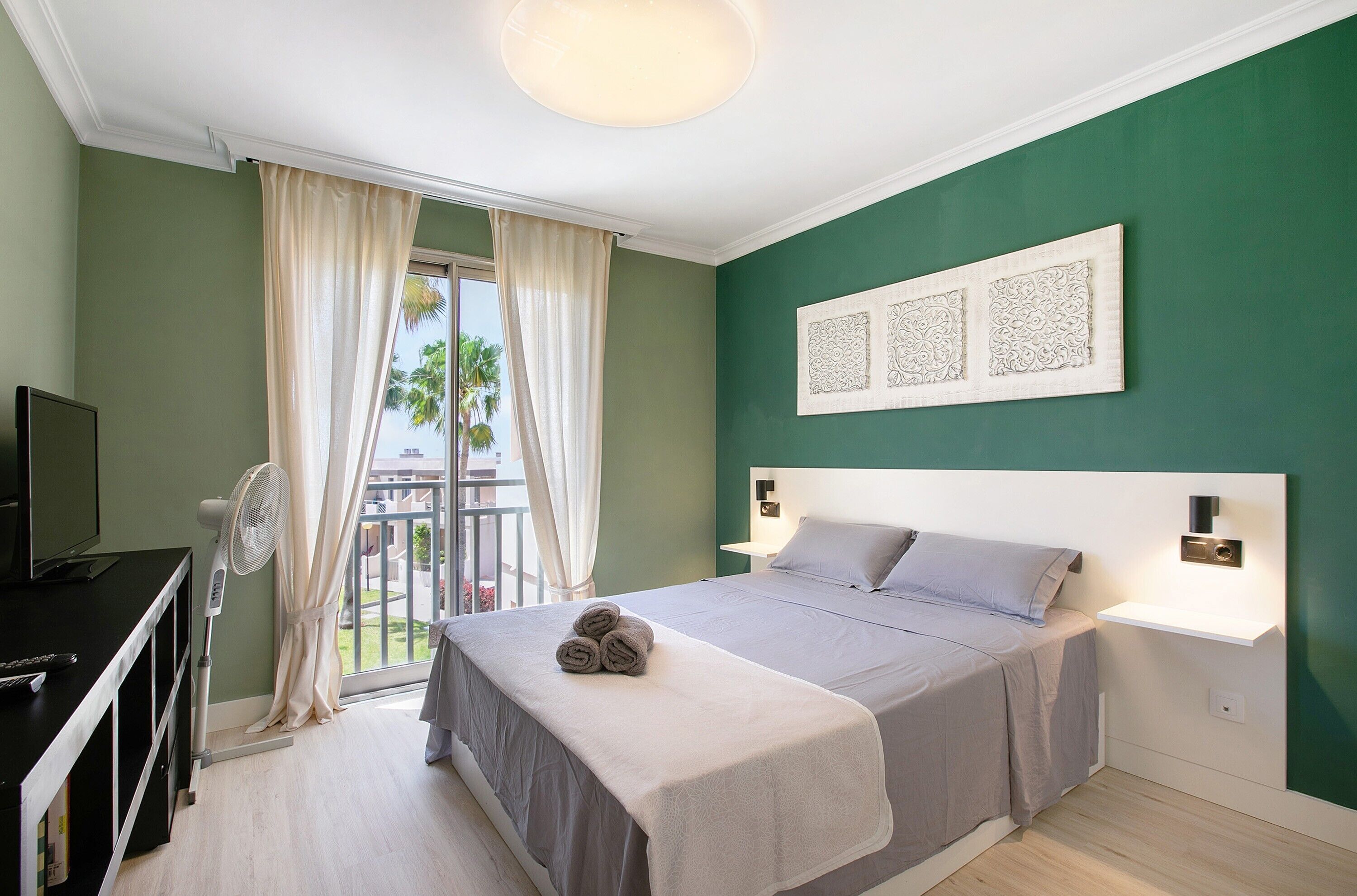 1 bedroom, iron/ironing board, free WiFi, bed sheets