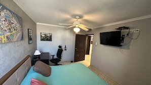 Unclassified image, 4 of 6, button - CLARA ARTIST HOUSE (Barranquilla)
