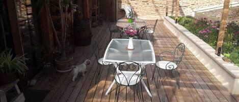 Restauration extérieure