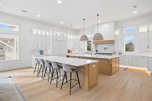 Fridge, microwave, oven, stovetop - 30A Backyard Paradise - Huge Luxury Vacation Home with Gulf Views & Private Pool (Rosemary Bch)