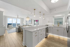 Interior - 🐬Indoor/Outdoor Pools🔆-Fitness Center~Walk to Beach- Vista Esmeralda🔆 (Miramar Beach)