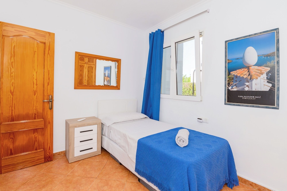 Holiday Home 'Chalet Es Llossar' With Private Pool, Private Terrace And Wi-fi - Minorca