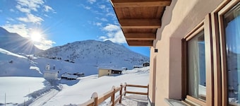 Apartment 'Vallaccia' with Mountain View, Shared Garden and Wi-Fi