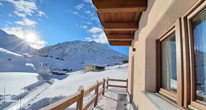 Apartment 'Vallaccia' with Mountain View, Shared Garden and Wi-Fi