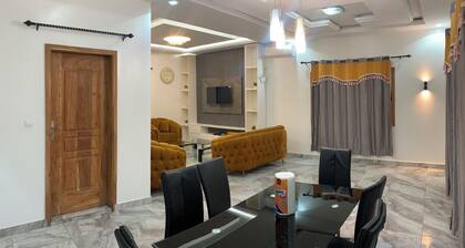 Brand New Luxurious Villa in Lome Be Kpota