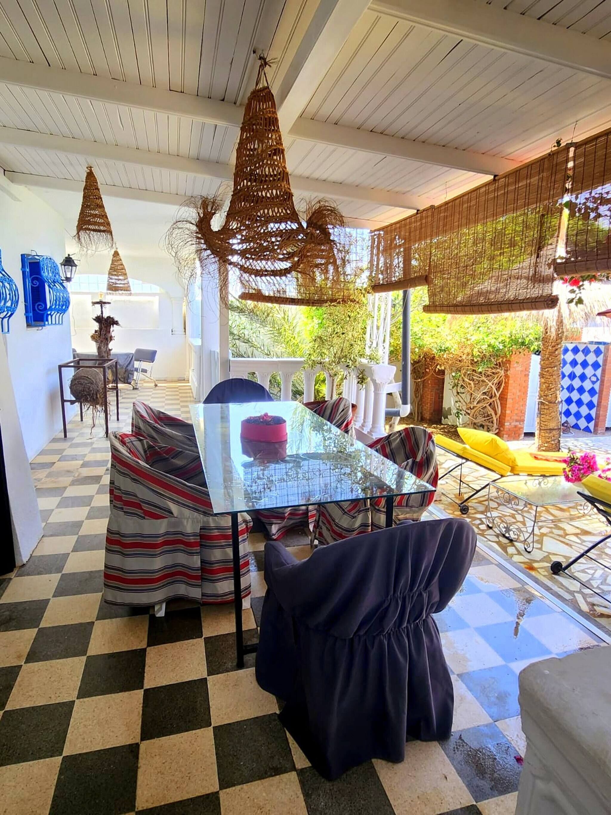 Apartment, 4 Bedrooms, Private Pool, Garden View | Property grounds