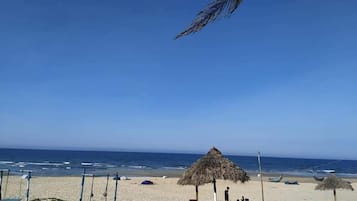 Private beach nearby, white sand
