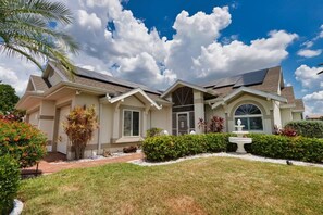Exterior - Latitude Adjustment Florida (Fort Myers)