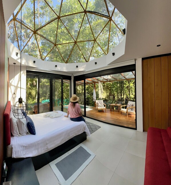 Domo | View from room - Macas Glamping (Sevilla Don Bosco)