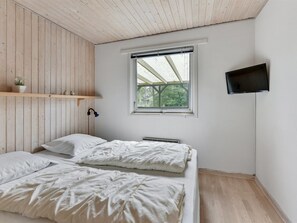 3 bedrooms, Internet - "Ragnborg" - 900m from the sea by Interhome (Blåvand)