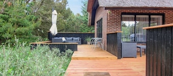 "Gunkil" - 800m from the sea by Interhome
