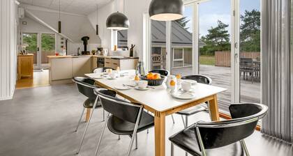 "Adde" - 1km from the sea by Interhome