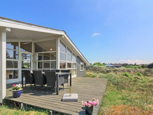 Outdoor dining - "Nadia" - 1.7km from the sea by Interhome (Blåvand)