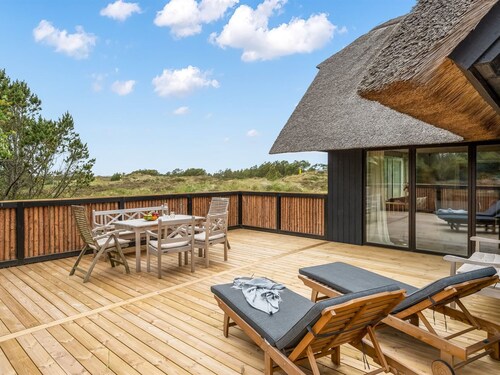 "Reiko" - 1.5km from the sea by Interhome