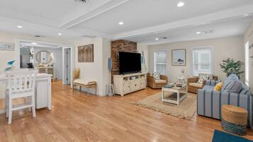 House, Multiple Beds, Kitchen, Garden View | Interior