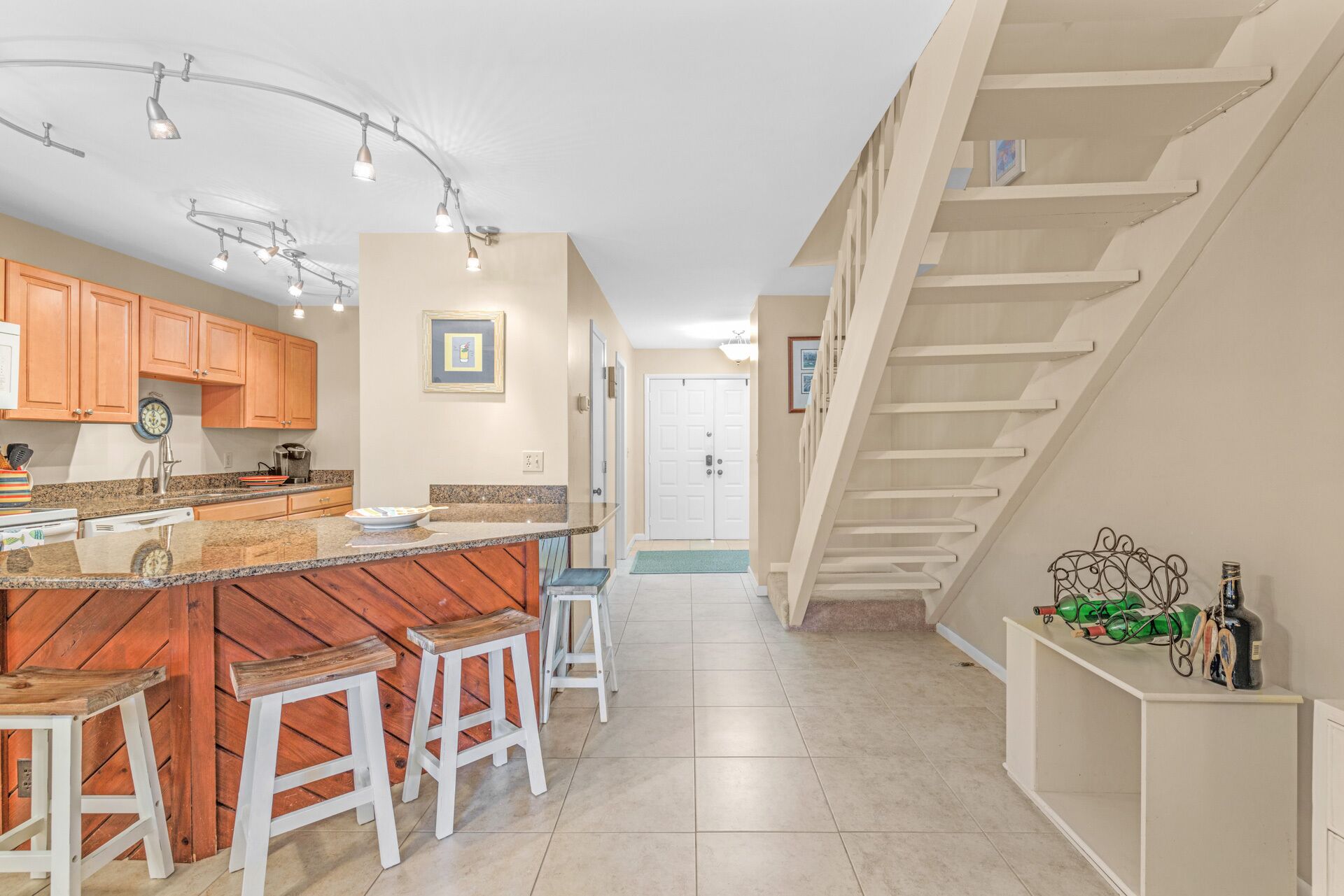 Villa, Multiple Beds, Balcony, Golf View (Fore Season Retreat) | Private kitchen | Fridge, microwave, oven, stovetop