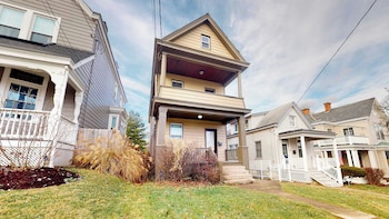 Vista View Villa Suites