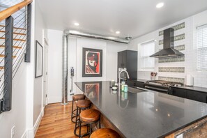 House, Multiple Beds, Pool Access | Private kitchen | Fridge, microwave, oven, stovetop - City Sanctuary (Cincinnati)