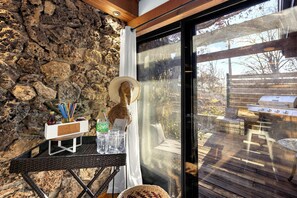 Interior - Cedar Nest Experience Ozark Magic in Sunrise Beach (Sunrise Beach)
