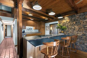 House, Multiple Beds, Kitchen (Cedar Nest) | Private kitchen | Coffee/tea maker, fridge, microwave, oven