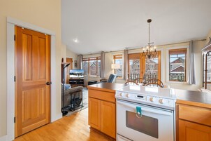 Condo, Multiple Beds, Balcony, Garden View (The Three Sisters) | Interior