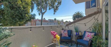 Condo, 1 King Bed with Sofa bed, Balcony, Garden View (Silver Surf Getaway) | Terrace/patio