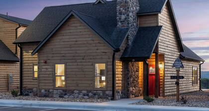 Two Pines Endless Views and Attractions!