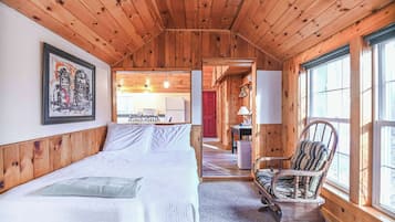 2 bedrooms, individually decorated, individually furnished, free WiFi