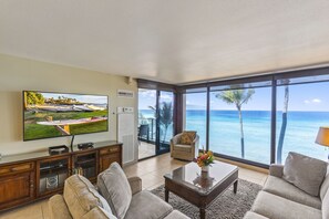 Condo, 1 King Bed, Balcony, Ocean View (110 Kaanapali Shores Place, #405) | Living area - 110 Kaanapali Shores Place, #405 (Lahaina)