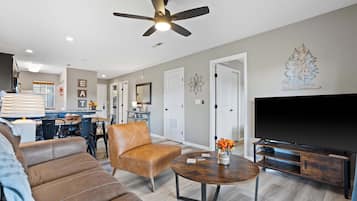 Condo, Multiple Beds, Balcony, Mountain View (Silver Lake Hideaway) | Living area | 42-inch flat-screen TV with digital channels