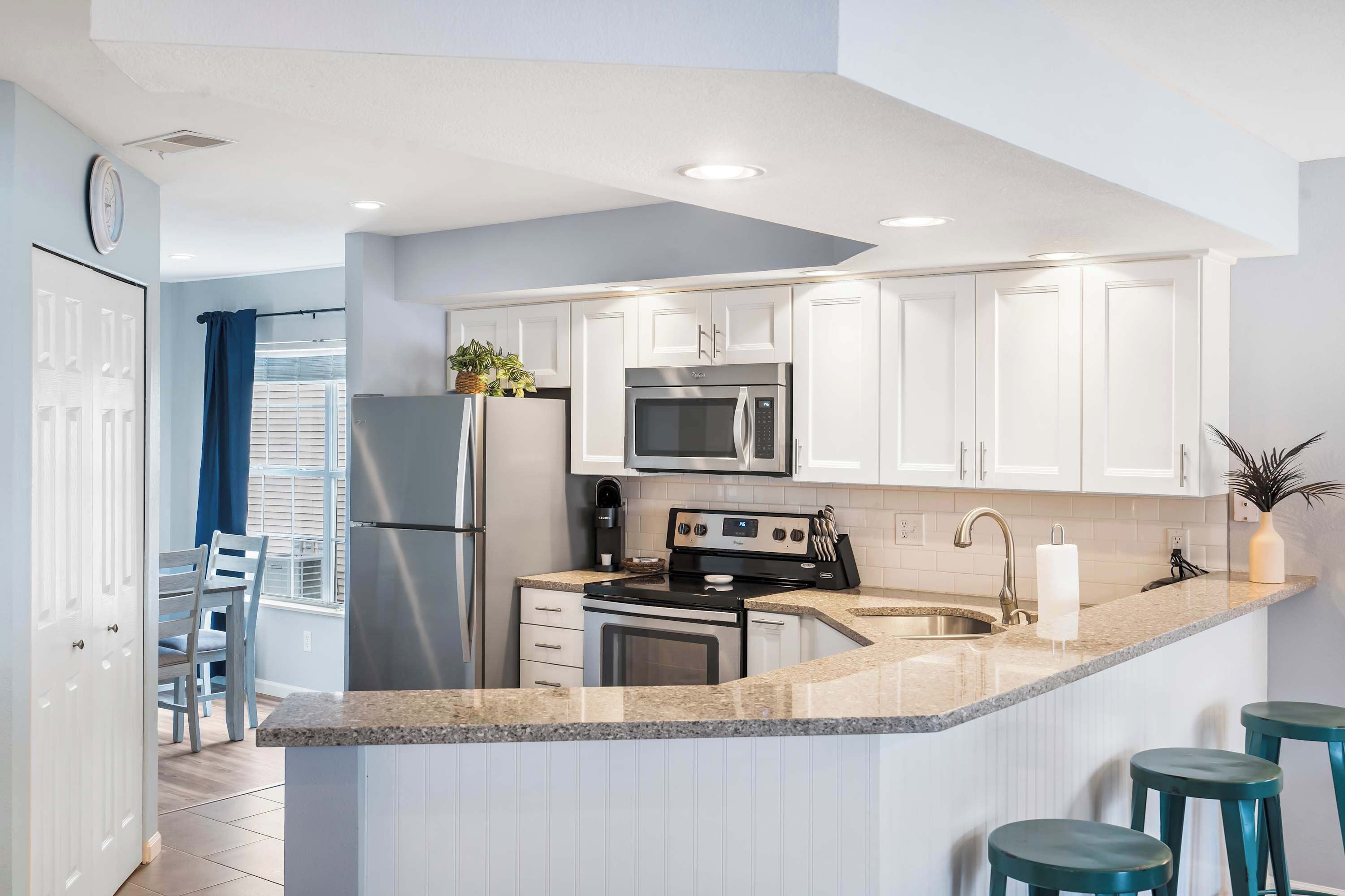 コンドミニアム ベッド (複数台) 暖炉 ガーデンビュー (Brookside Haven) | 専用キッチン | コーヒー / ティーメーカー