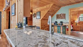 Cabin, Multiple Beds, Hot Tub, Mountain View (Bearway To Heaven II) | Private kitchen | Fridge, microwave, oven, stovetop