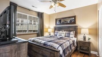 Condo, Multiple Beds, Pool Access | 2 bedrooms, individually decorated, individually furnished, free WiFi